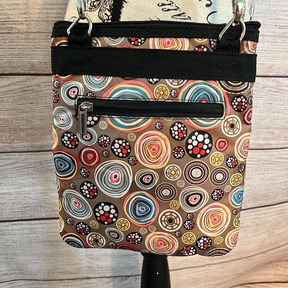 Braciano Travel Crossbody Bag Zippers Adjustable Strap Circles - Picture 1 of 6